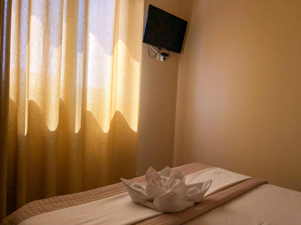 Milos Apartments Himarë Eksteriør billede